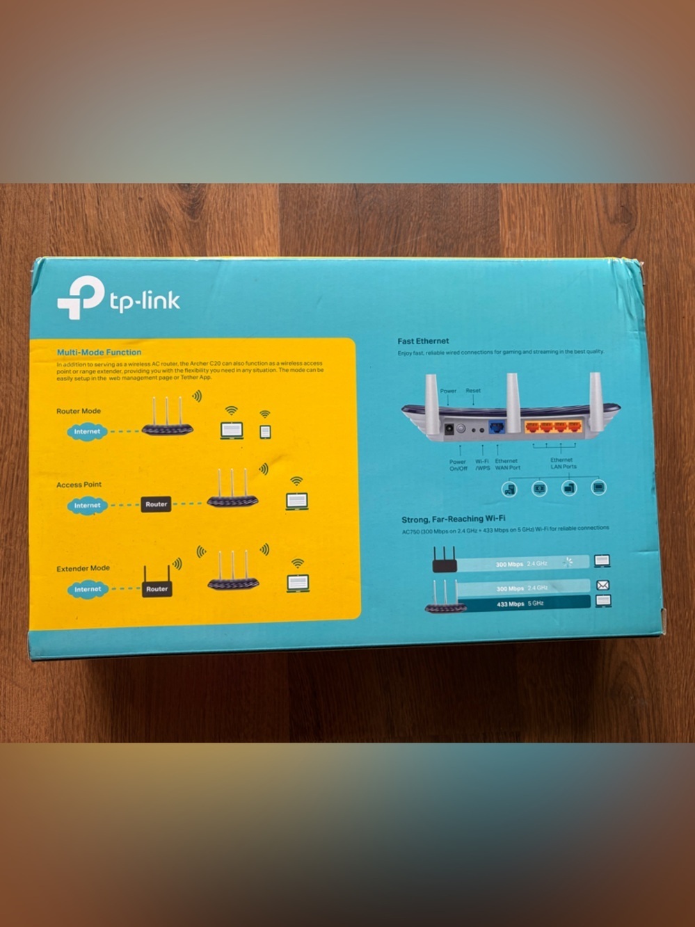 TP-Link AC750 Wireless Router Dual Band - Teal Box with Blue Router - Picture 3 of 8